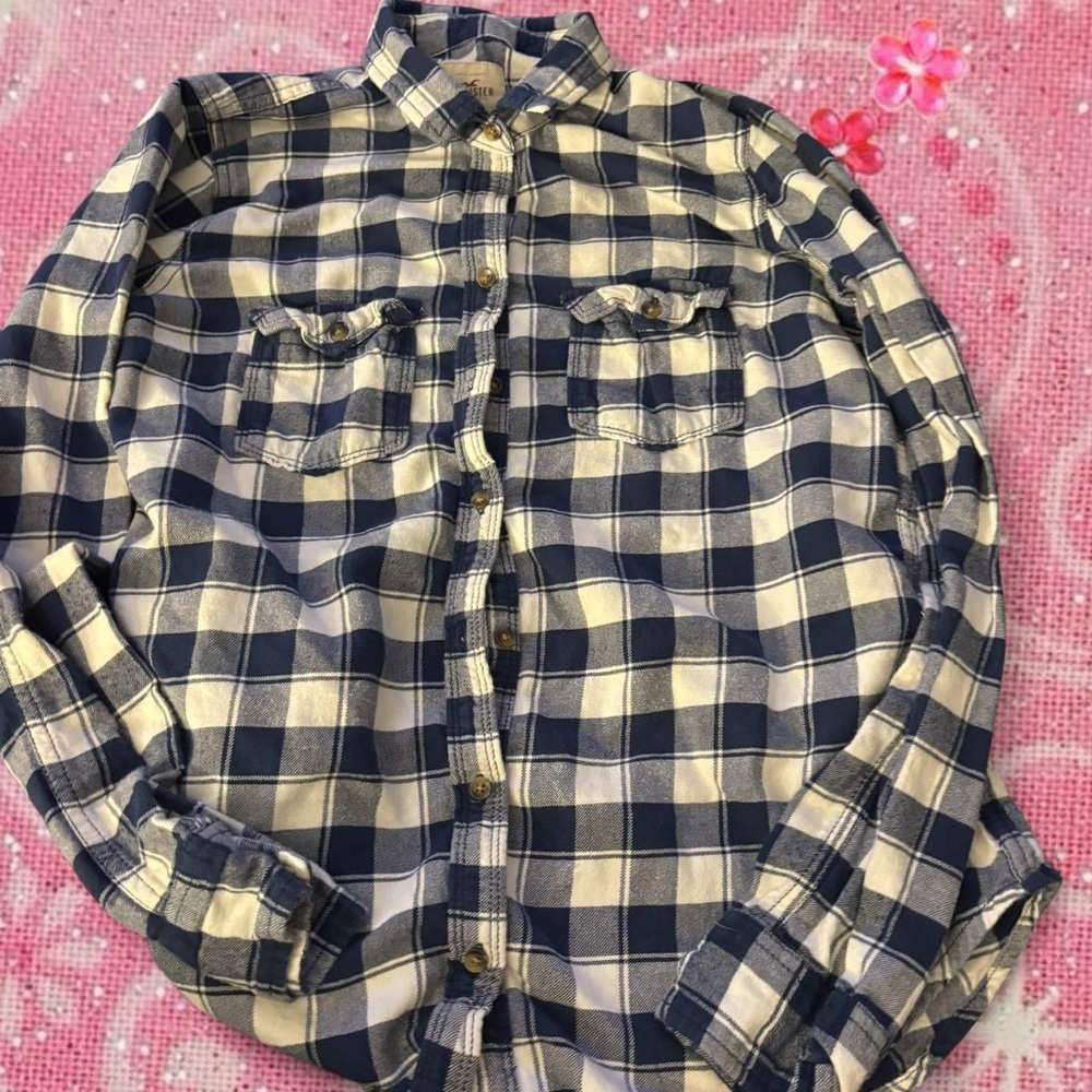 Hollister Navy and Cream Plaid Button-Down Shirt